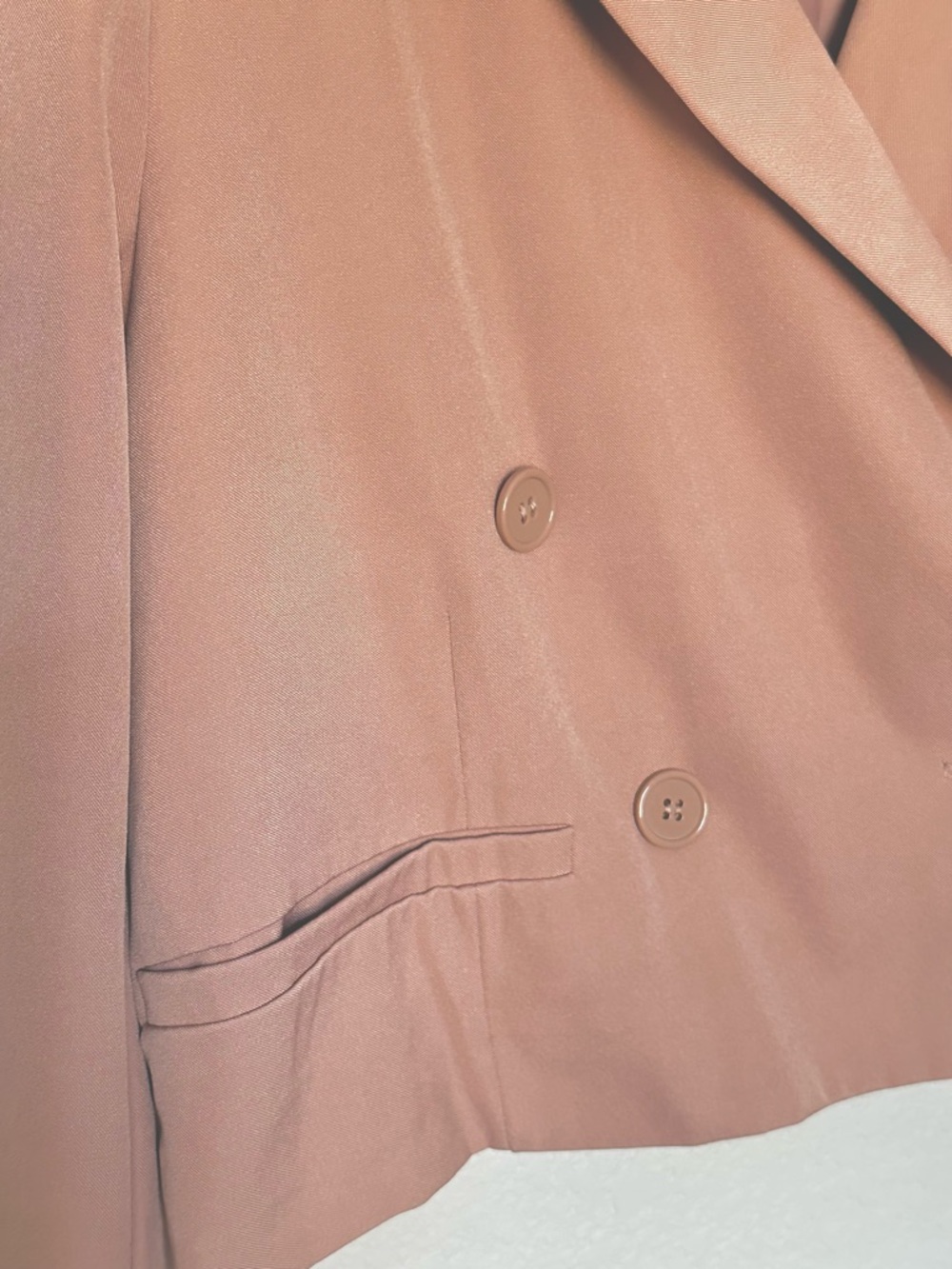 Avec Les Filles Cropped Double-Breasted Blazer - Dusty Mauve - Picture 4 of 5